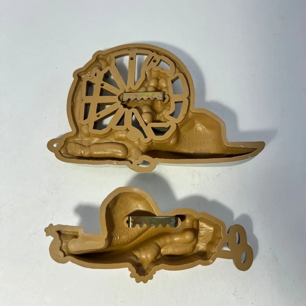 Vintage Burwood Products Cowboy Wall Plaques Set 1995 Western Decor 3344-5 USA